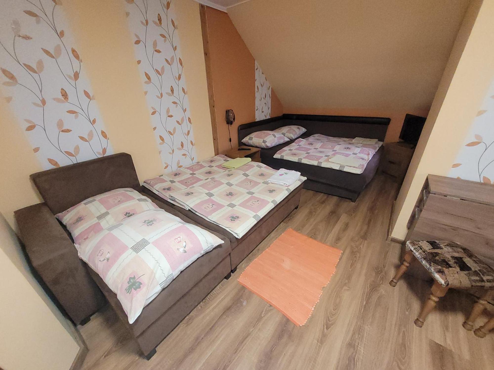 Penzión Korzo Štúrovo Zewnętrze zdjęcie